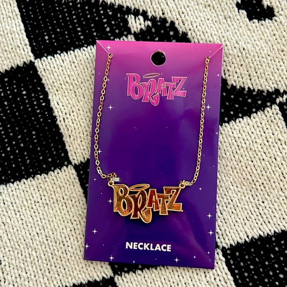 👑NEW Bratz Logo Necklace👑 - Picture 1 of 1